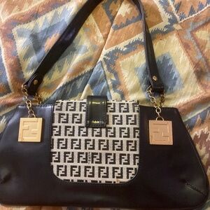 Vintage 80’s Fendi Shoulder Handbag